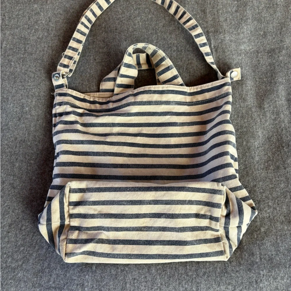BAGGU Canvas Duck Bag - Picture 3 of 9